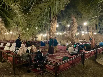 Jemaah Maghfirah bergambar kenangan