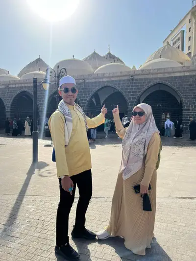 Sesi bergambar rombongan Maghfirah